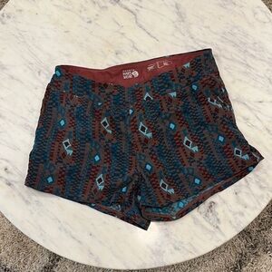 Mountain Hardwear Geometric Patterned Women's Shorts